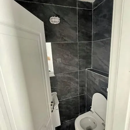 Guendogan Koyu Havuzlu Site * בודרום