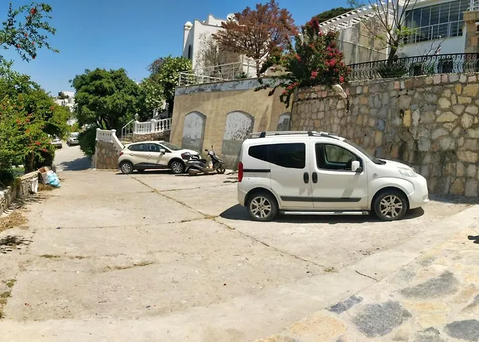 Guendogan Koyu Havuzlu Site 빌라 *